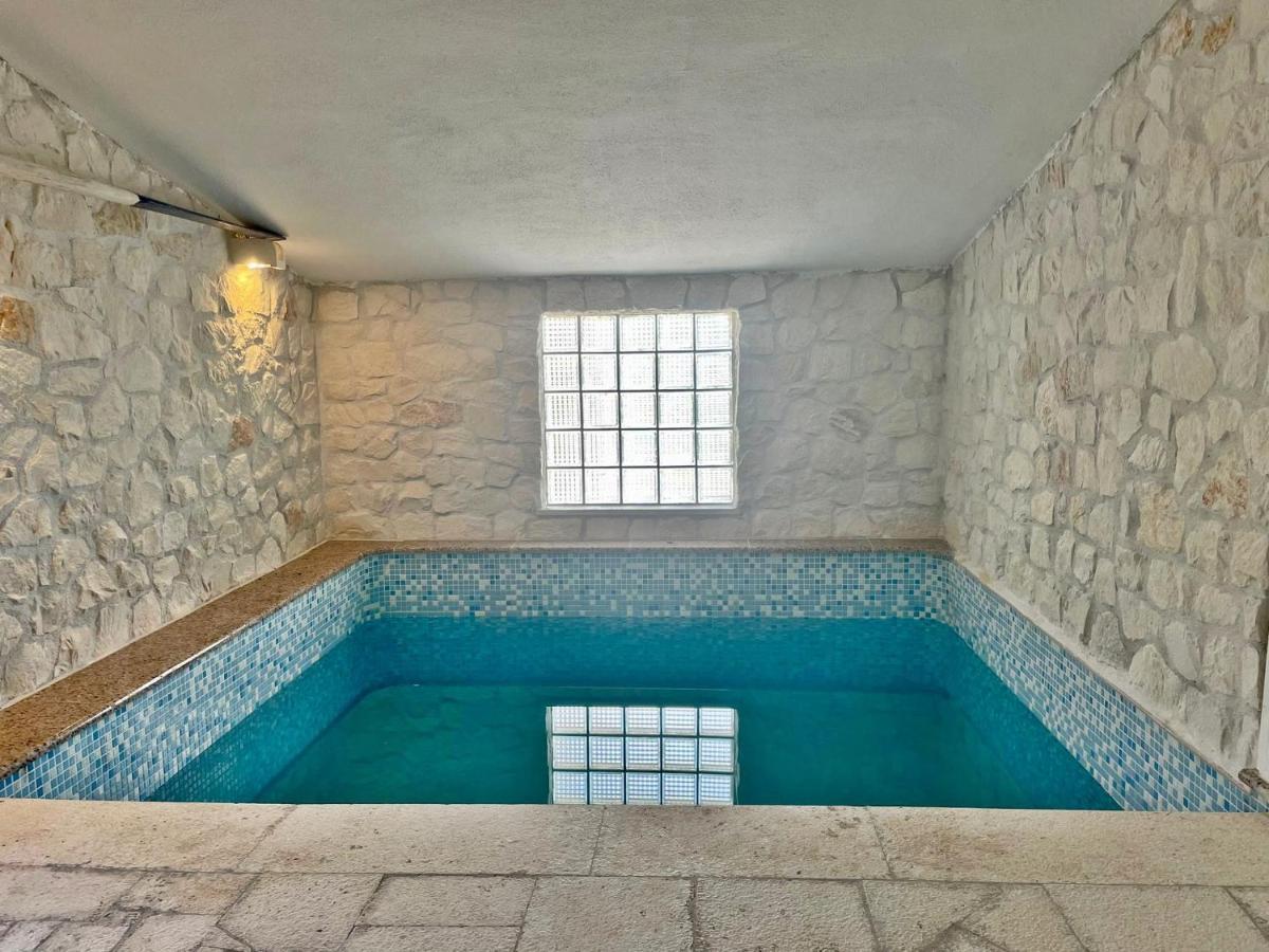 Flamingo - House With Private Pool Villa Gornji Seget Eksteriør billede